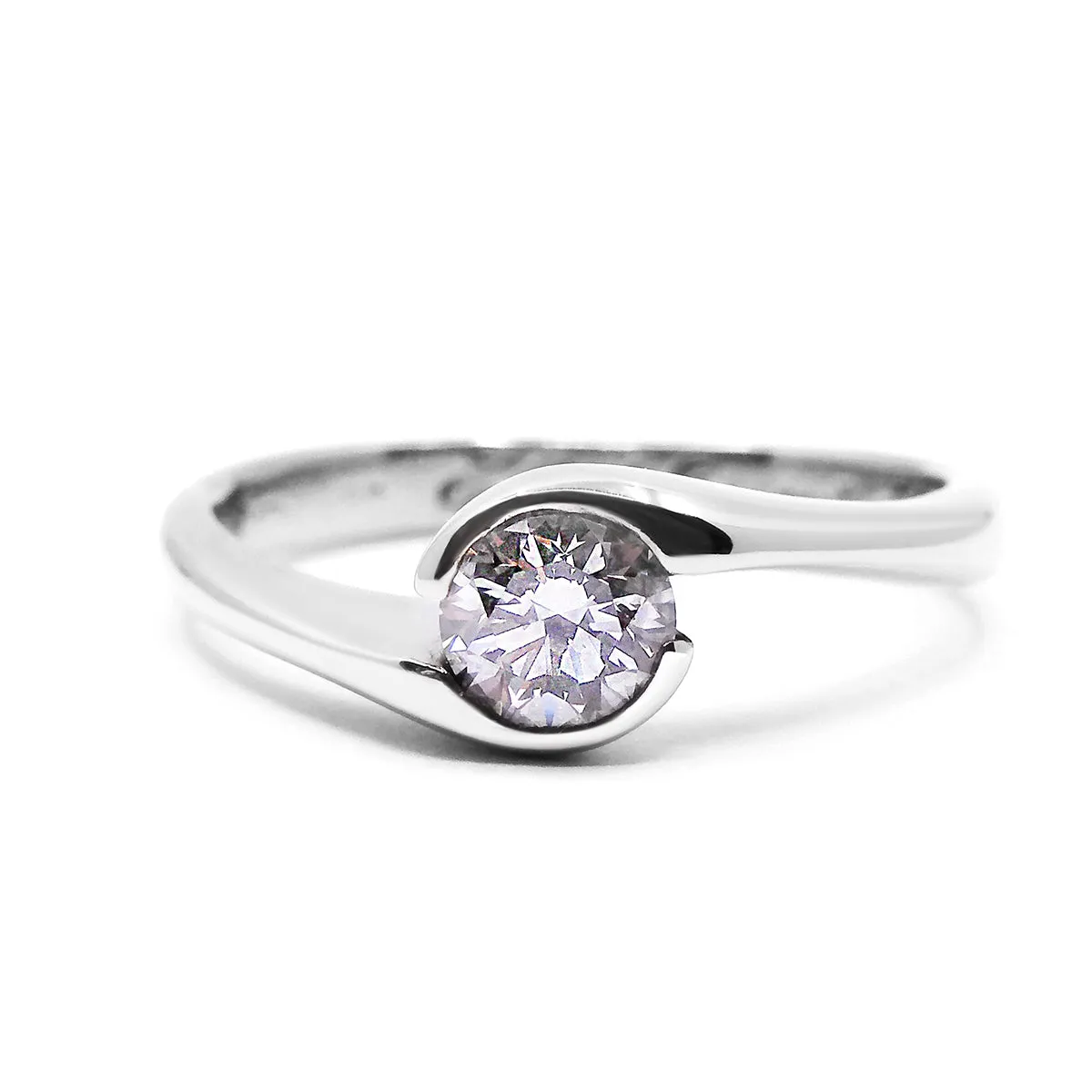 0.50ct Bezel Set Twist Ring | Pre-Loved | 18K White Gold