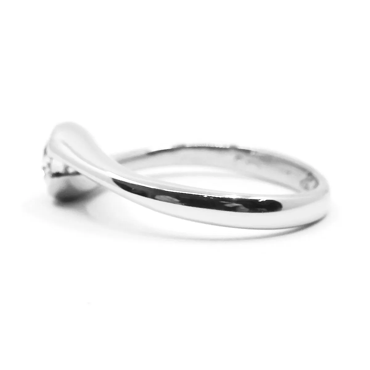 0.50ct Bezel Set Twist Ring | Pre-Loved | 18K White Gold