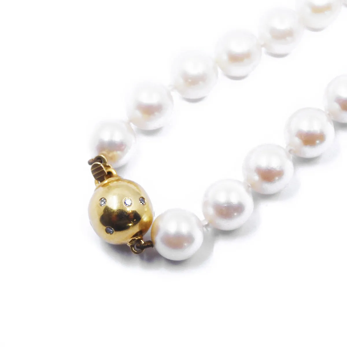 8mm Cultured Pearl 18" Necklace Set Clasp | Pre-Loved | 18K Yellow Gold