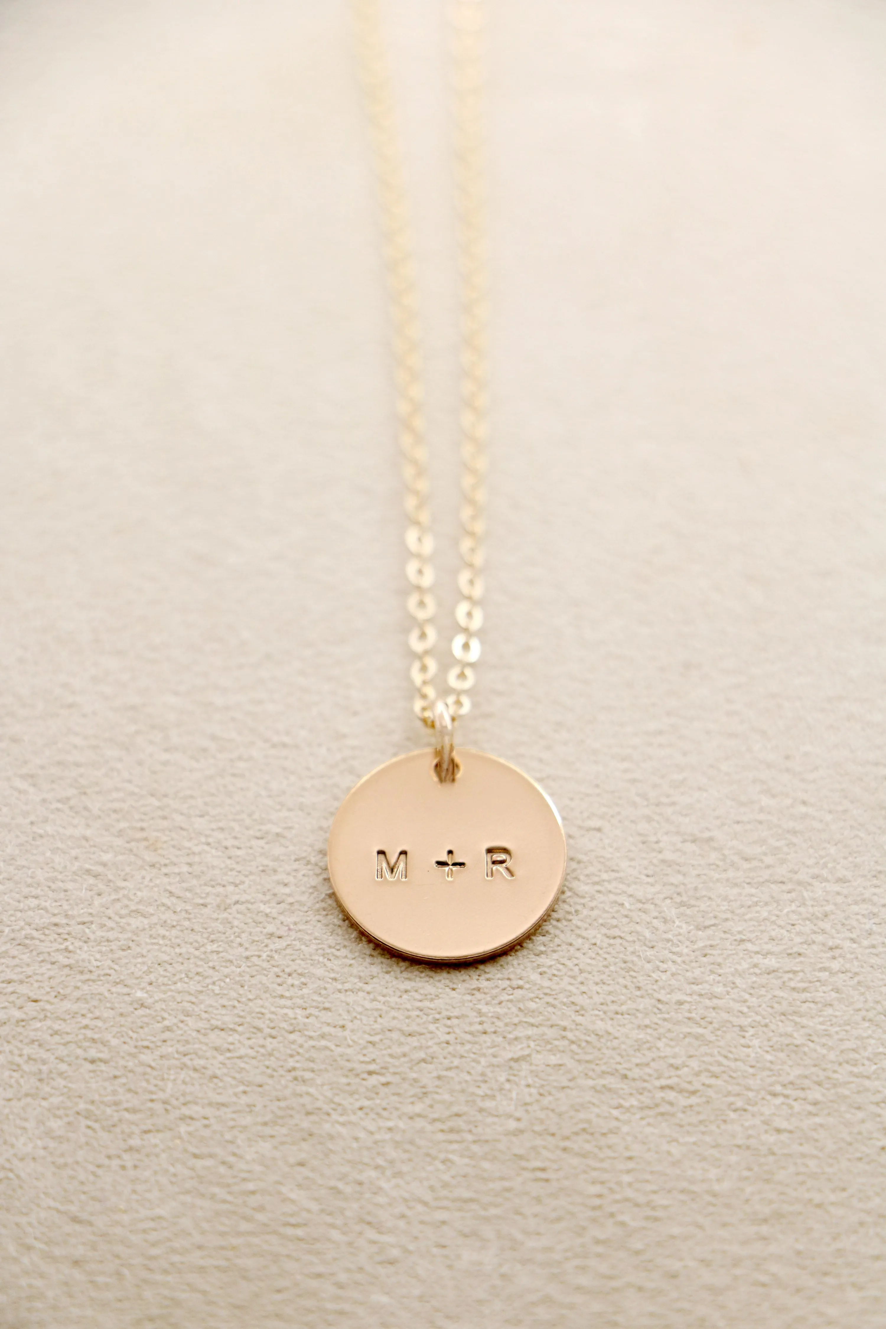 classic name necklace {silver   gold}