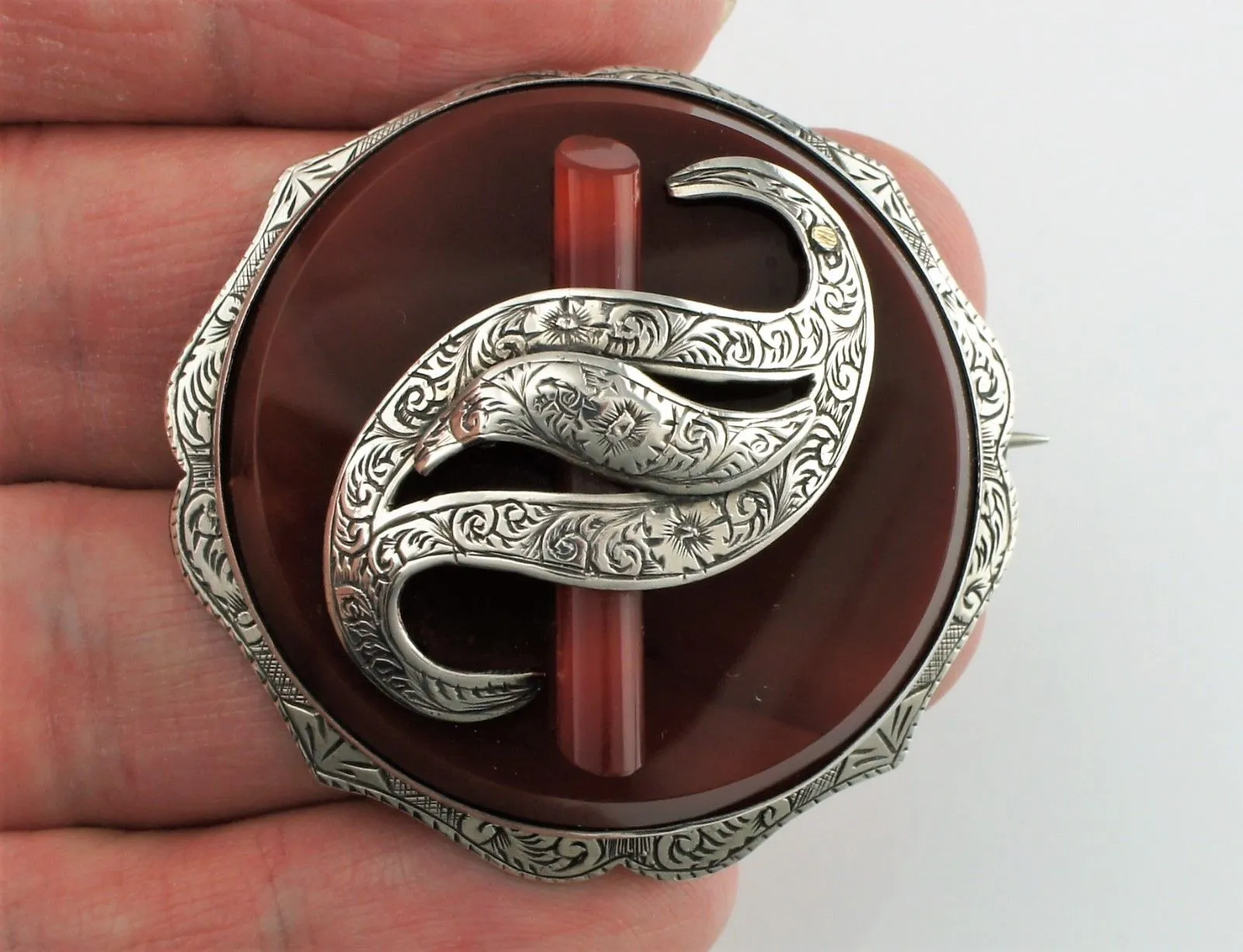 Fine Antique Victorian Silver Scottish Agate Brooch / Pin