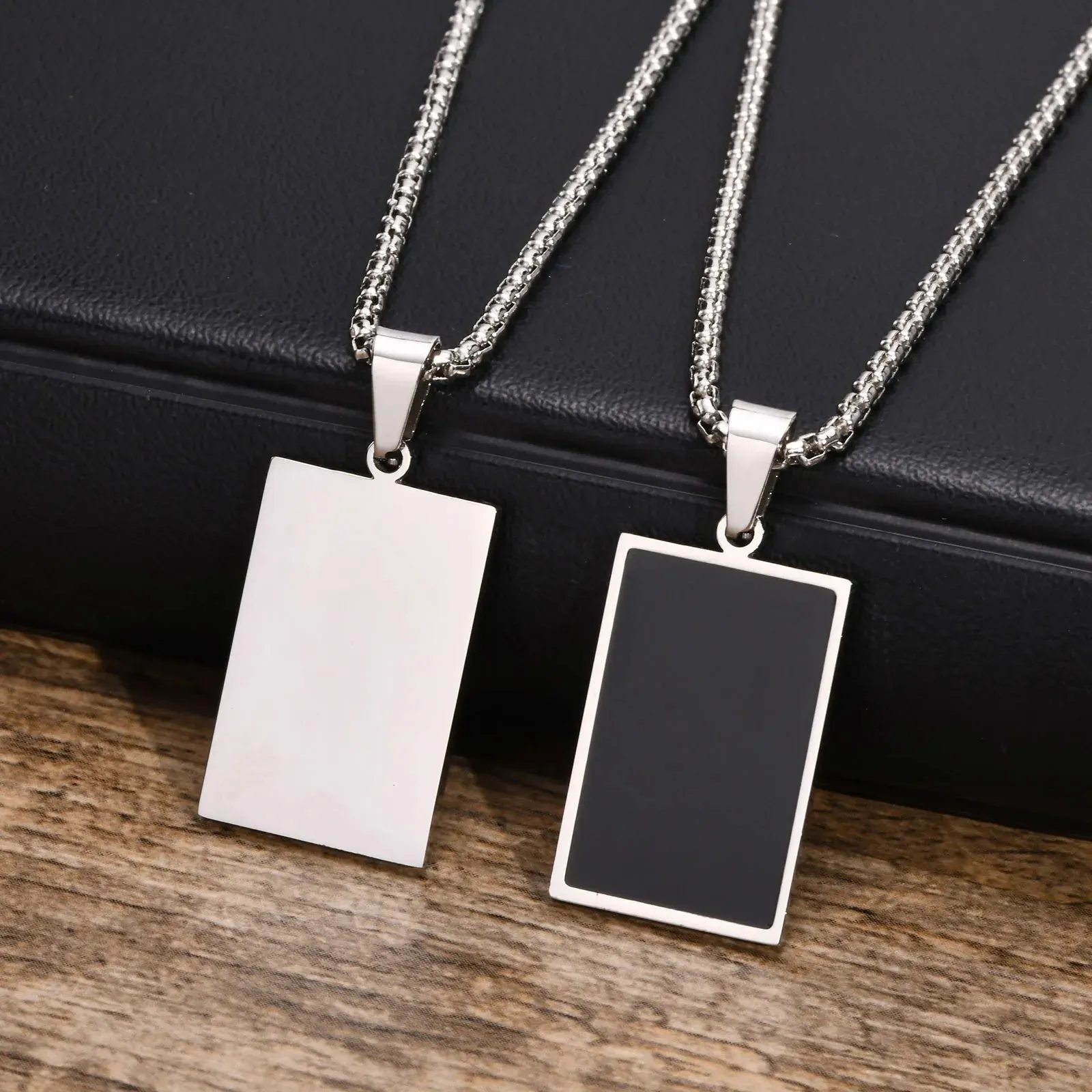 Geometric Black Enamel Necklaces for Men, Waterproof Stainless Steel Square Pendant Necklace, Simple Fashion Casual Male Collar