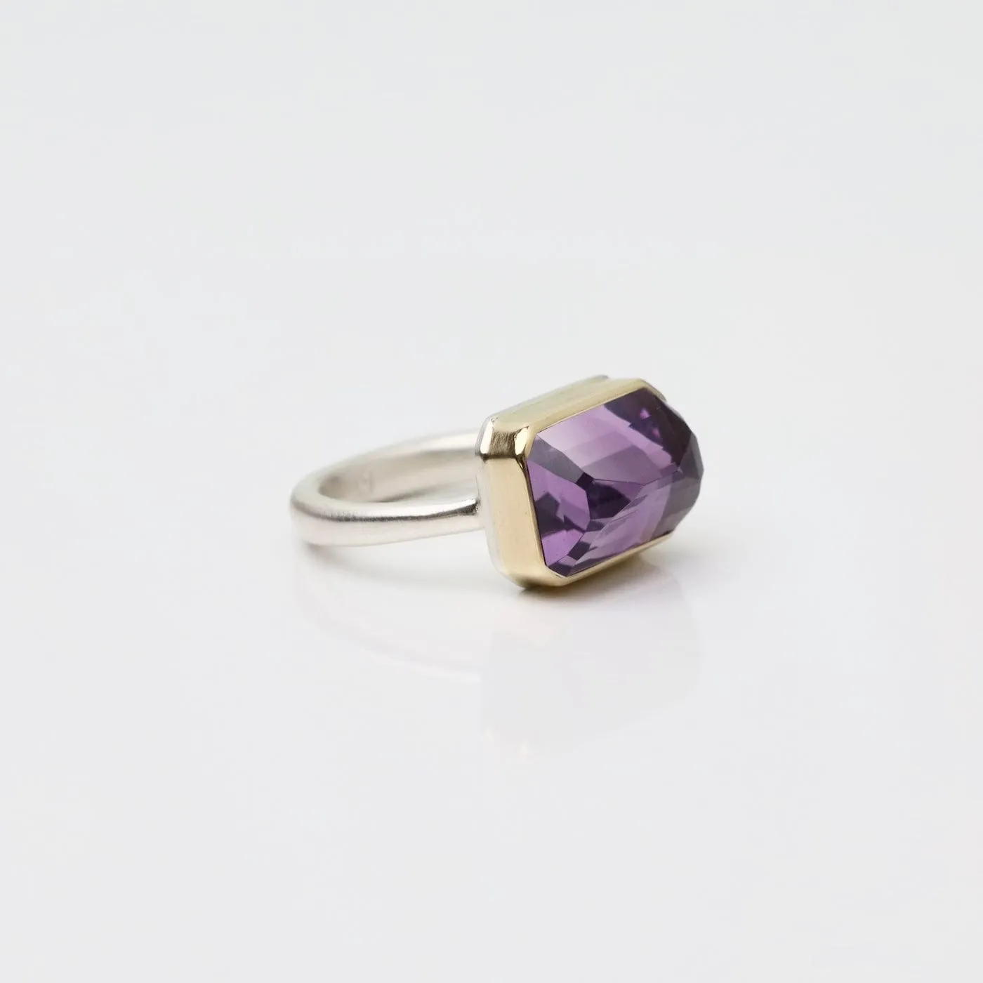 Jamie Joseph Small Rectangular Inverted Bi-Color Amethyst Ring