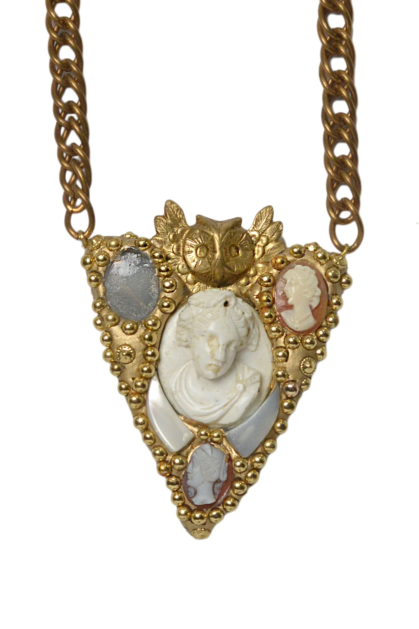 MINADEO LAVA BLUE CAMEO SHIELD NECKLACE