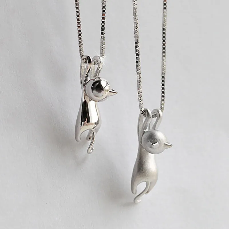 New Fashion Lovely Silver Plated Necklace Tiny Cute Cat Pendants Odd Fancy Jewelry Charm Pendant Necklace