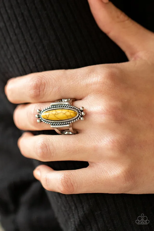 Paparazzi Ring ~ Sahara Escape - Yellow